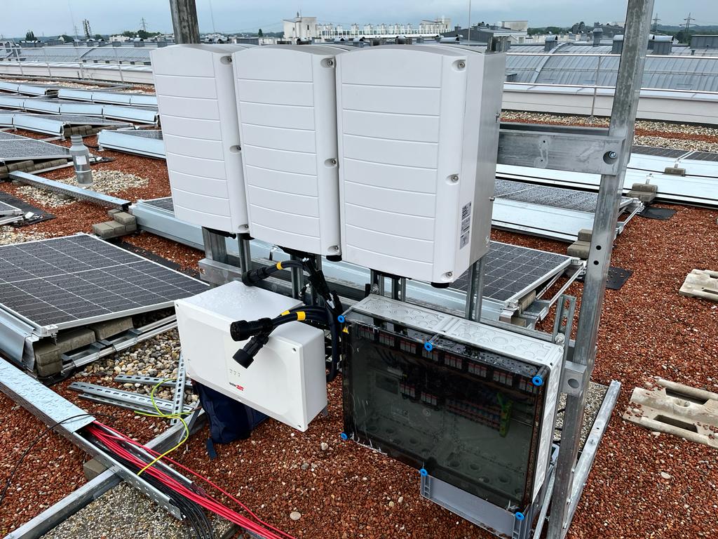 Mounting of inverters — 3